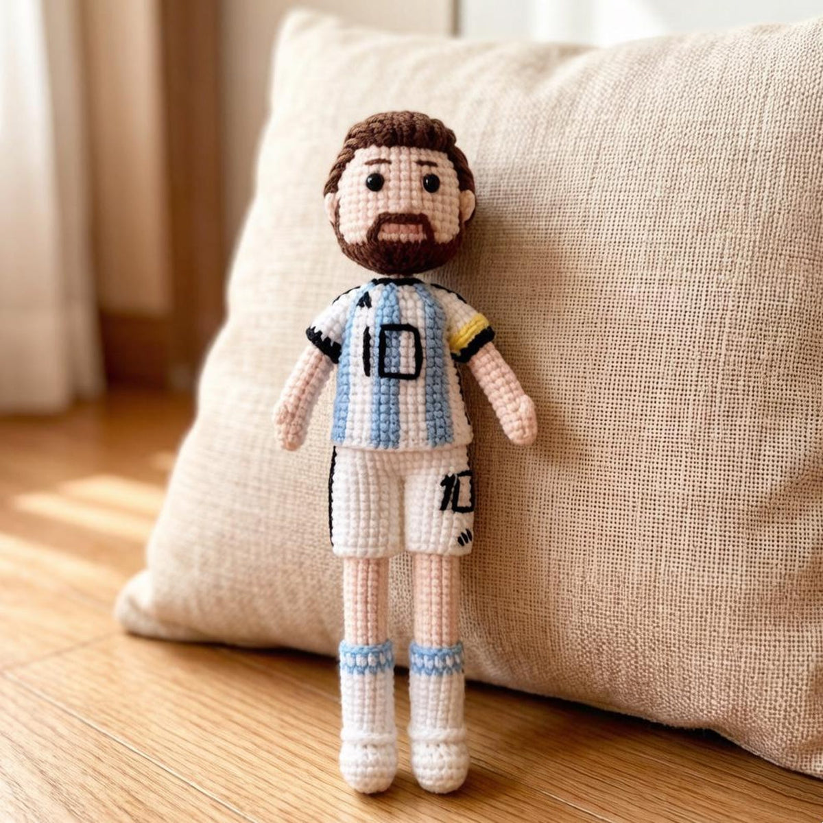 Handcrafted Ronaldo Messi Sculptures Vintage Curios Soccer Fan Tokens Birthday Surprises Seasonal Presents Christmas Holiday Trinkets