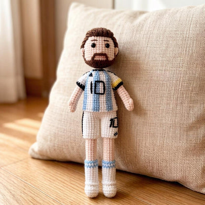 Handcrafted Ronaldo Messi Sculptures Vintage Curios Soccer Fan Tokens Birthday Surprises Seasonal Presents Christmas Holiday Trinkets