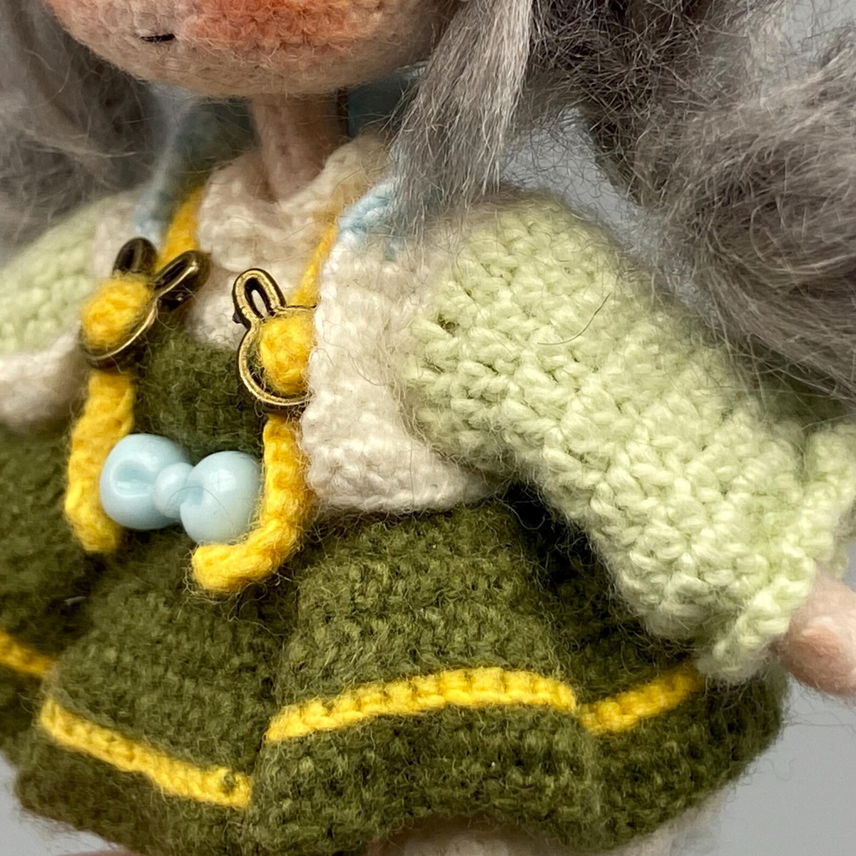 Handcrafted Wool Sculpture, Woodland Vibe, Desktop Adornment, Birthday Token, Ladies’ Present, Curator Keepsake, Christmas Merchandise