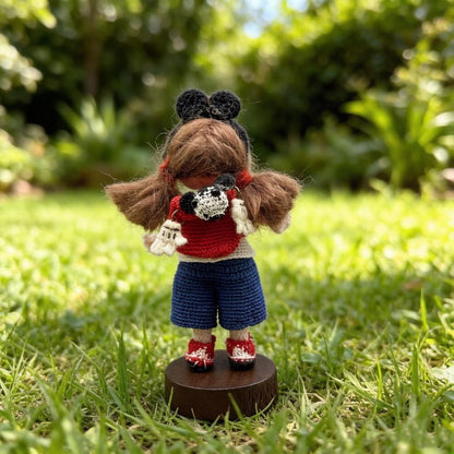 Hand Crochet Mickey Inspired Girl Sculpture Wool Thread Crochet Plaything Celebration Embellishment Desktop Trinkets Christmas Holiday Goods