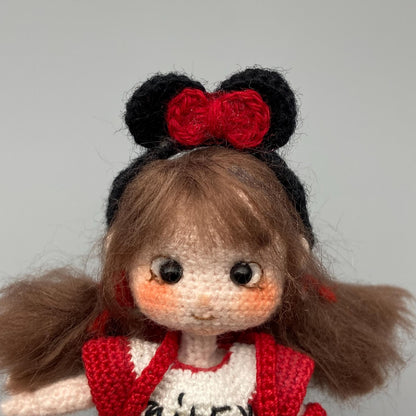 Hand Crochet Mickey Inspired Girl Sculpture Wool Thread Crochet Plaything Celebration Embellishment Desktop Trinkets Christmas Holiday Goods