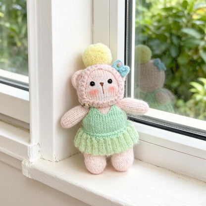 Handcrafted Knit Wool Bear Statue Handbag Accessory Artistic Ornament Baby Presents Bridal Celebration Christmas Holiday Goods