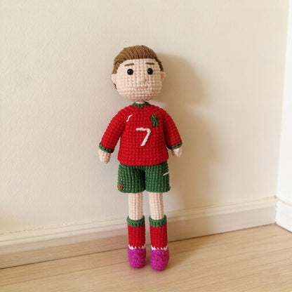 Handcrafted Ronaldo Messi Sculptures Vintage Curios Soccer Fan Tokens Birthday Surprises Seasonal Presents Christmas Holiday Trinkets
