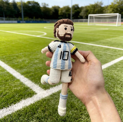 Handcrafted Ronaldo Messi Sculptures Vintage Curios Soccer Fan Tokens Birthday Surprises Seasonal Presents Christmas Holiday Trinkets