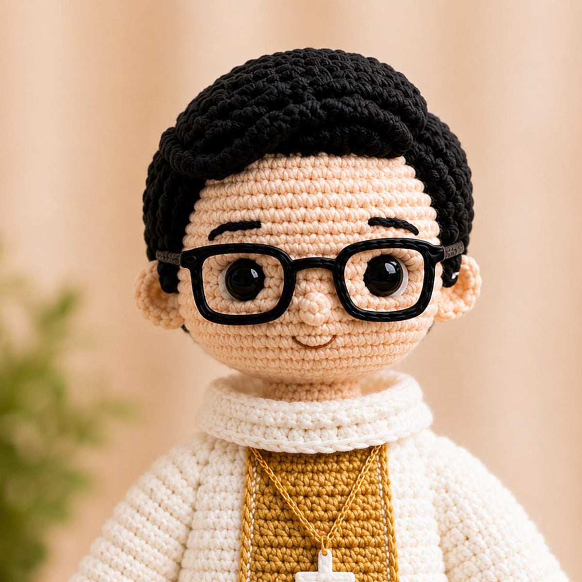 Catholic Pope Crochet Doll, Handmade Pope Figurine, Religious Gift, Catholic Home Decor, Priest Gift, Prayer Room Decor