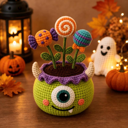 Halloween Crochet Potted Plant, Spooky Cute Amigurumi Decor, Handmade Halloween Desk Ornament, Fall Gift Idea
