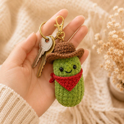 Custom Lucky Cowboy Pickle Crochet Keychain, Emotional Support Pickle Car Charm, Funny Western Bag Accessory, Personalized Amigurumi Gift