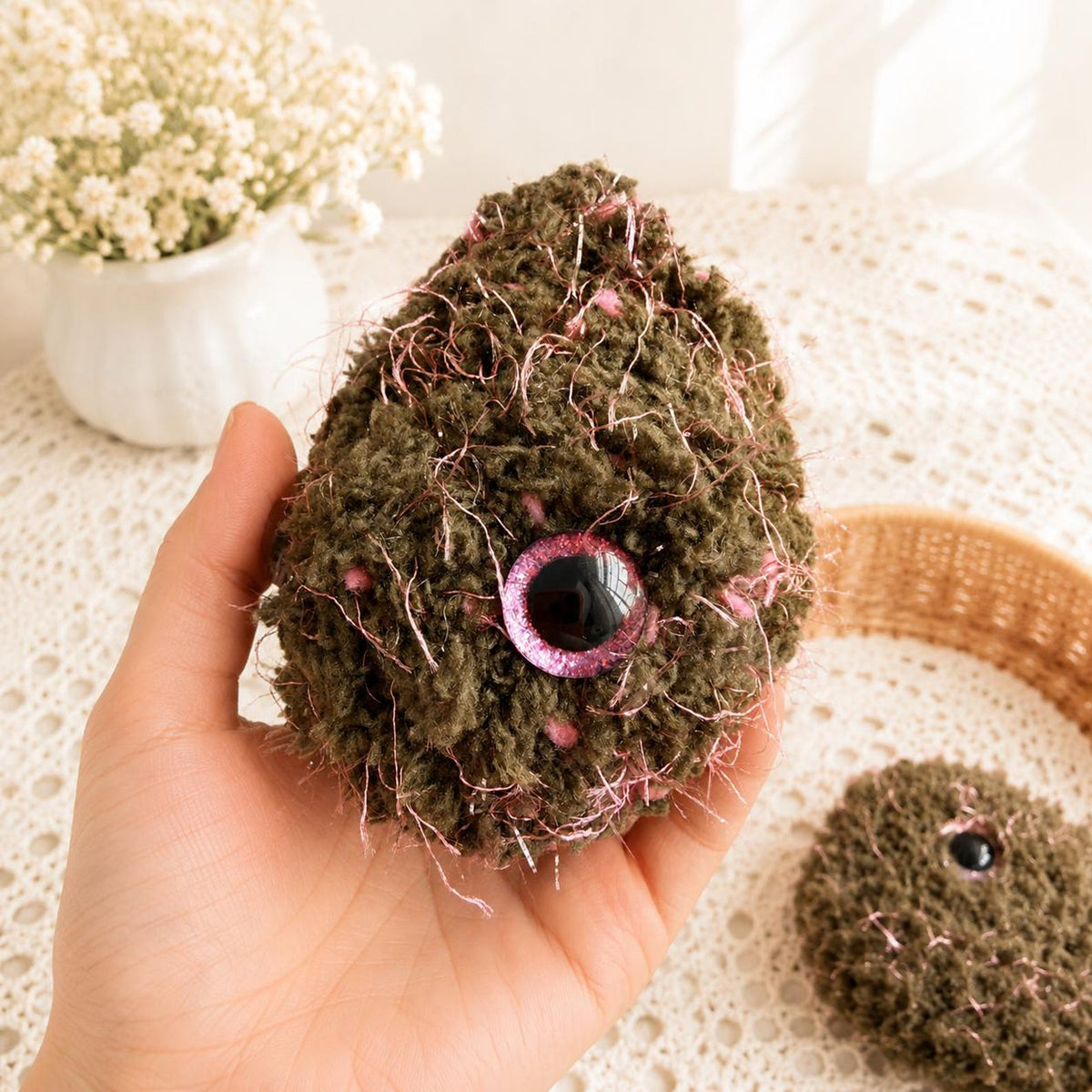 Crochet Nug Bud Plushie, Funny Weed Nugget Amigurumi, Cute Stoner Gift for Him, Emotional Support Desk Pet Buddy, Gag Gift for Best Friend