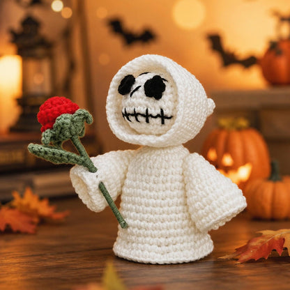Handmade Crochet Halloween Doll, Cute Ghost Decor, Fall Tabletop Decoration, Spooky Desk Accent, Unique Halloween Gift for Ghost Lovers