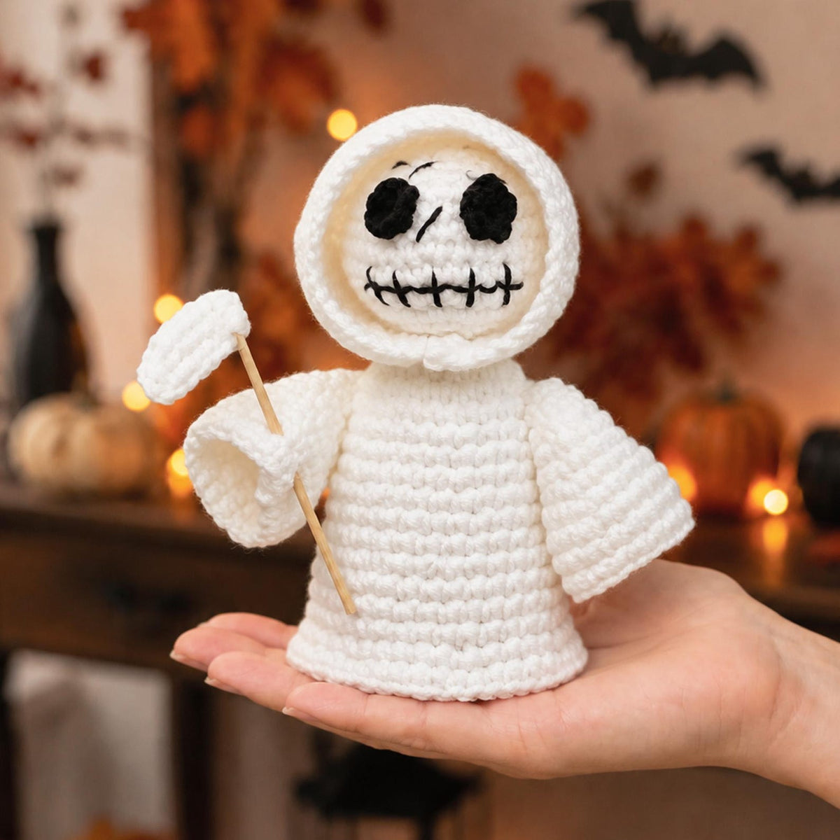 Handmade Crochet Halloween Doll, Cute Ghost Decor, Fall Tabletop Decoration, Spooky Desk Accent, Unique Halloween Gift for Ghost Lovers