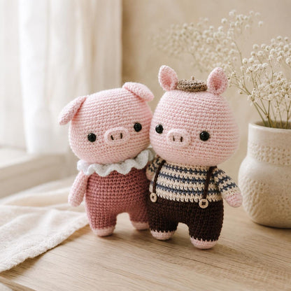 Crochet Pig Couple, Handmade Amigurumi Pig Dolls, Cute Pig Plush, Anniversary Gift for Couple, Wedding Gift, Nursery Decor, Valentine Gift