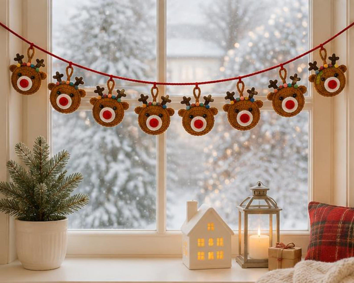 Crochet Reindeer Garland, Handmade Holiday Banner, Santa Gingerbread Snowman Mantel Decor, Festive Home Hanging Decoration,  Xmas backdrops