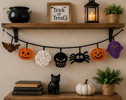 Crochet Halloween Garland, Spooky Mantel Banner, Pumpkin Ghost Bat Spider Decor, Handmade Fireplace Hanging for Halloween Party backdrops