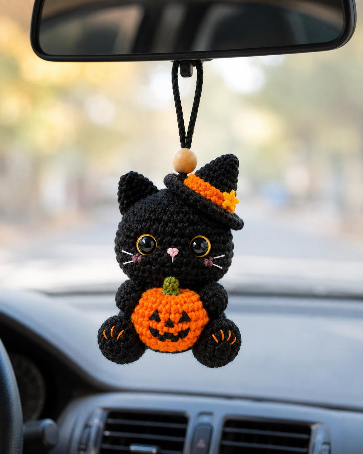 Crochet Black Cat Car Rearview Mirror Hanging Ornament, Halloween Witch Cat Car Accessories, Cute Pumpkin Cat Charm, New Driver Gift