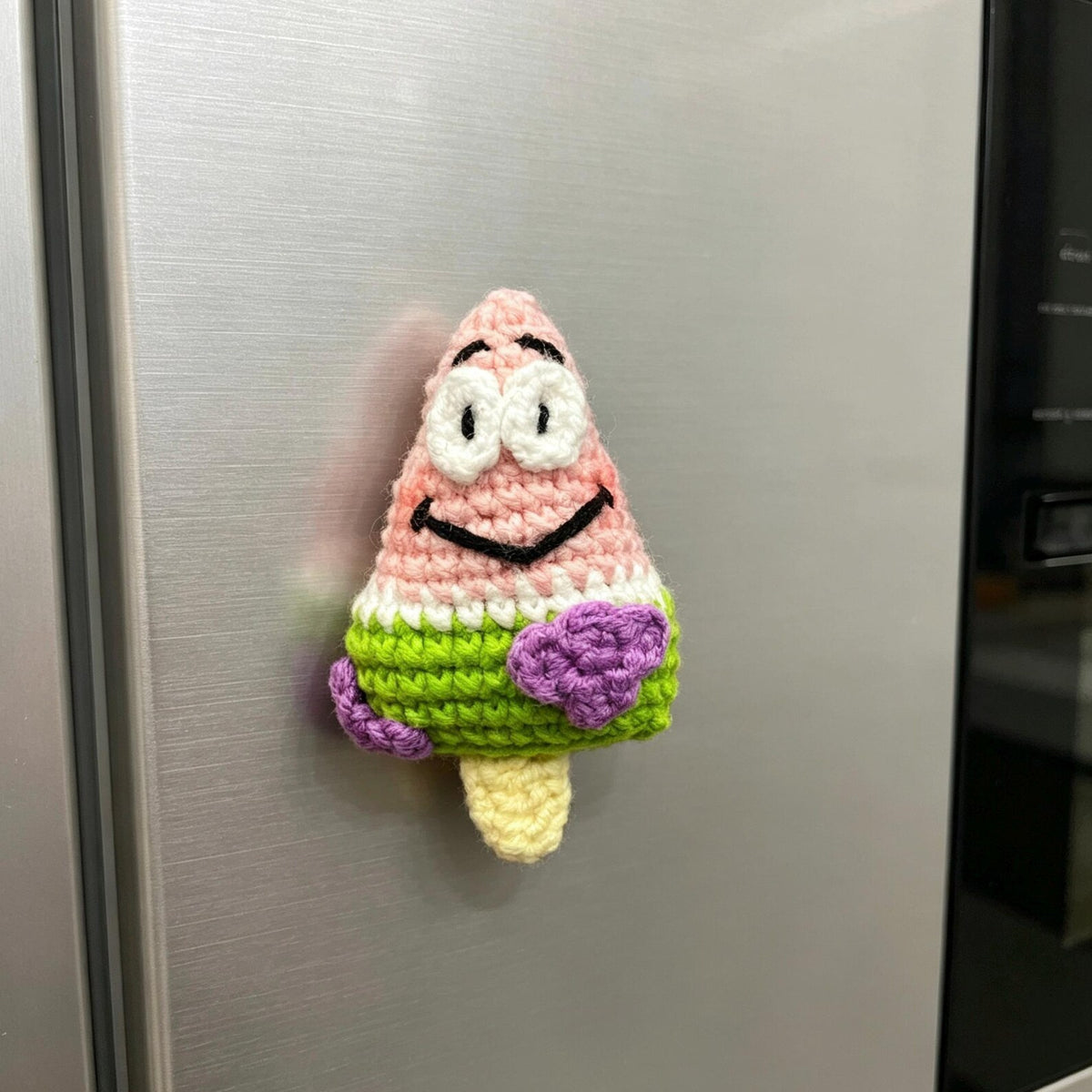 Playful Handmade Crochet Ice Pop Magnet Refrigerator Ornament Whimsical Kitchen Decor Creative Handcrafted Housewarming Surprise