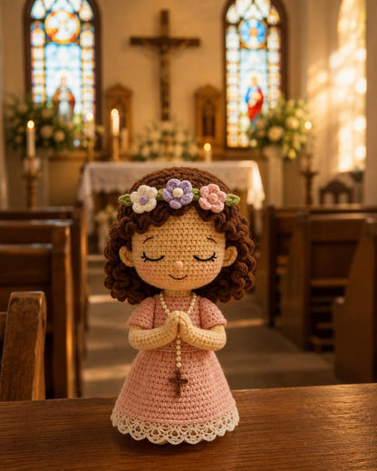 Handmade Crochet Prayer Doll, Praying Girl with Rosary, First Communion Gift, Catholic Keepsake, Christian Religious Gift, Prayer Decor