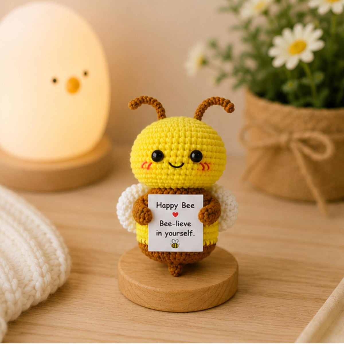 Crochet Bee Gift, Positive Message Plush, Cute Encouragement Keepsake, Friendship Birthday Gift for Student Teacher,Christmas Present