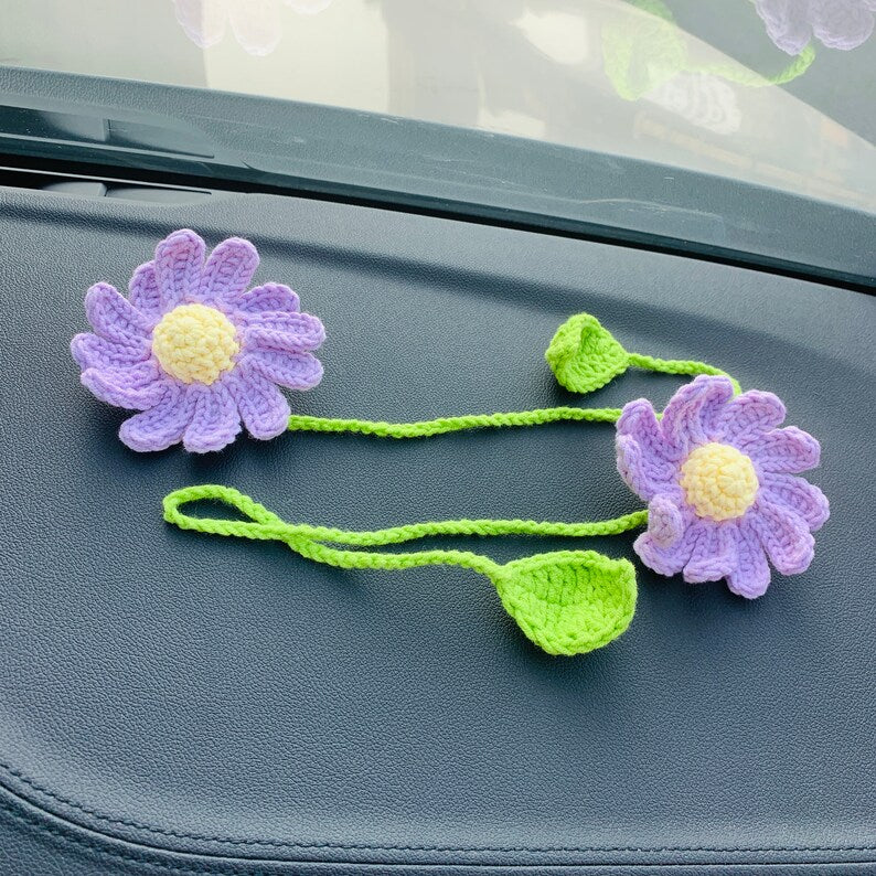 Cute Daisy Car Mirror Hanging Teens Anime Interior Rear View Mirror flower decor Accessories for Women