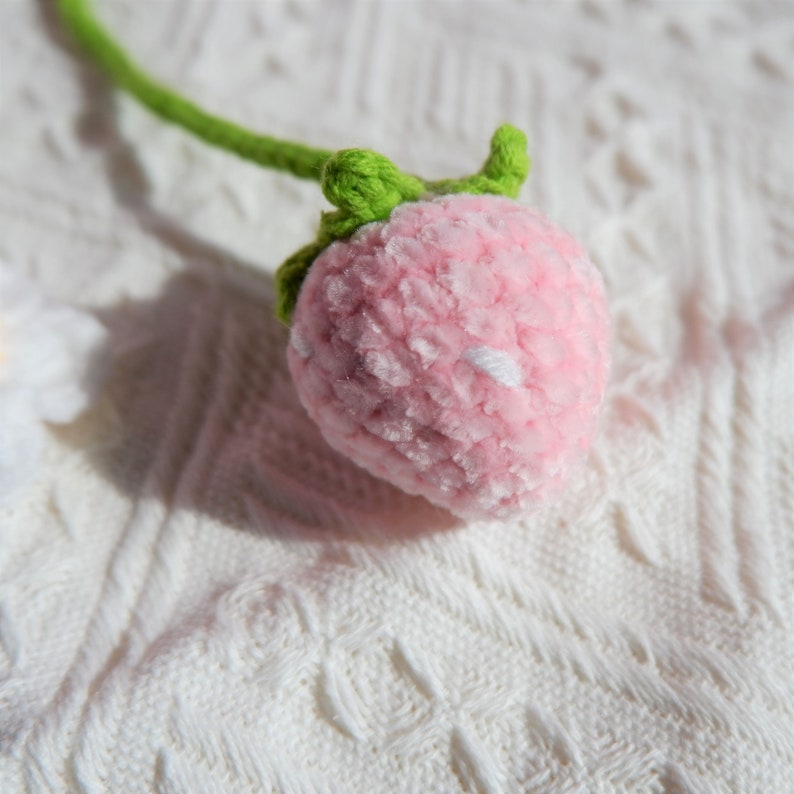 2 Pcs Crochet Strawberry Car Mirror Hanging Accessories: Chenille Rearview Mirror Car Accessories, Car Charm, Car Interior Decor