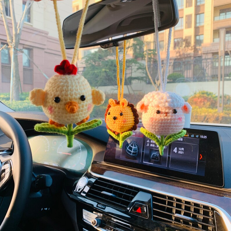 Cute animal Car Mirror Hanging Interior Rear View Mirror Flower Lion, sheep, chicken Car Accessories Crochet Toy for Women