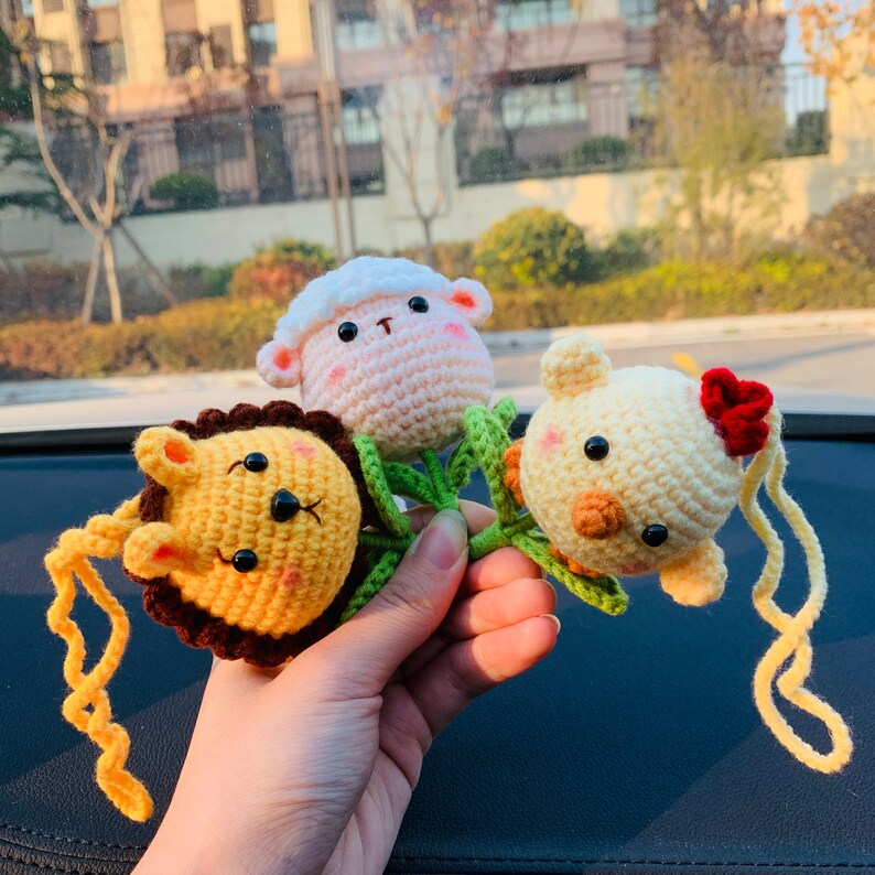Cute animal Car Mirror Hanging Interior Rear View Mirror Flower Lion, sheep, chicken Car Accessories Crochet Toy for Women