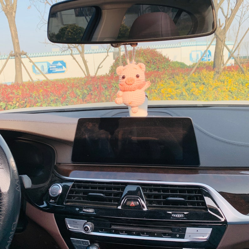 Ballet dancing pig Crochet Car Mirror Hanging Accessories for Women Teens Interior Rear View Mirror animal Charm Decor