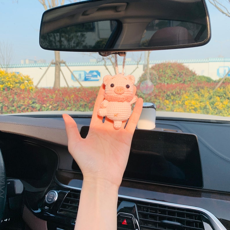 Ballet dancing pig Crochet Car Mirror Hanging Accessories for Women Teens Interior Rear View Mirror animal Charm Decor