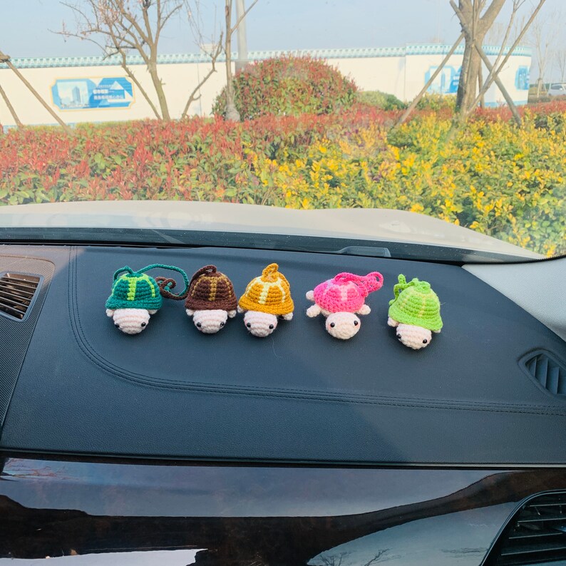 Handmade crochet Cute mini turtle Head retracted into shell Car Accessories decor Teens Interior Rear View Mirror Hanging Charm
