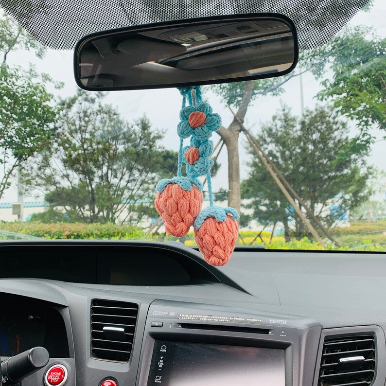2 pcs Cute Strawberry kawaii Flower Car Mirror Hanging Charm Decor Teens Interior Rear View Mirror Fruit car Accessories for Women