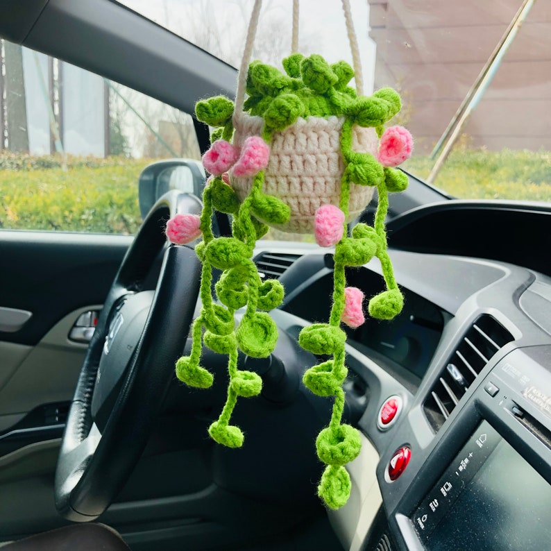 Cute Car Mirror Hanging bracketplant chlorophytum comosum pink flower Interior Rear View Mirror Flower Car Accessories Crochet gift for car
