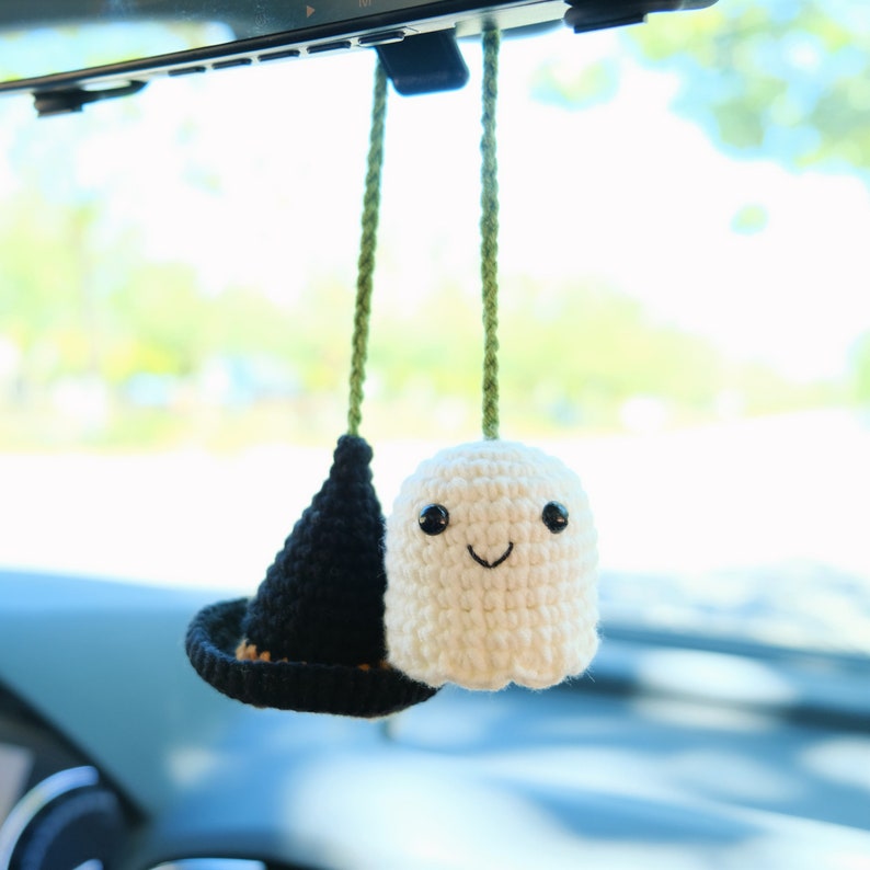Crochet Ghost Witch Hat Car Mirror Hanging, Spooky Cute Car Rearview Charm, Halloween Car Interior Accessories