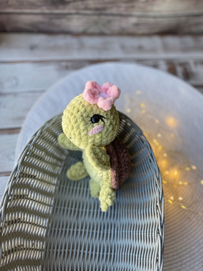 Crochet Sea Turtle Plush, Handmade Amigurumi Turtle, Ocean Animal Gift, Turtle Lover Gift, Cute Marine Plush, Beach Decor