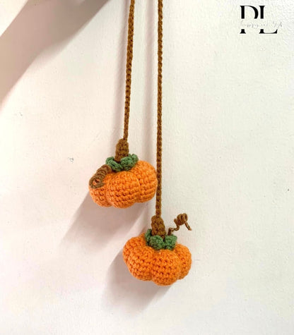 Crochet Pumpkin Car Charm, Cute Pumpkin Rear View Mirror Ornament, Pumpkin Car Hanging Fall Halloween Car Accessories Halloween Car Decor