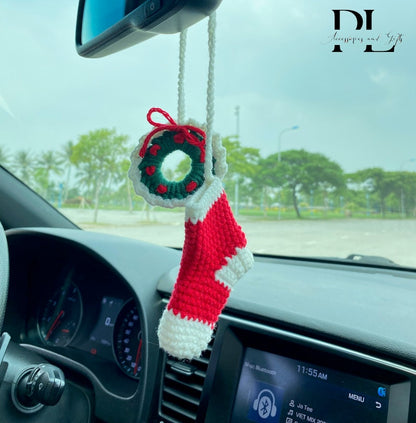 Crochet Christmas Stock And Mini Wreath Car Charm, Cute Christmas Stocking Wreath Rear View Mirror Ornament, Christmas Car Accessories
