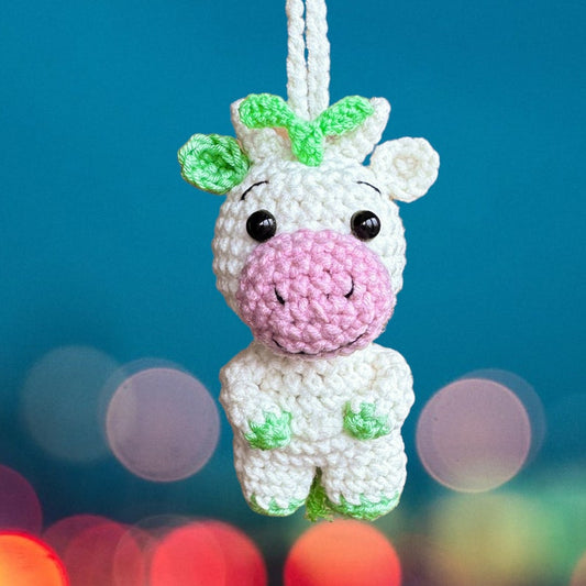Sprout Cow Car Accessory Cute Cow Ornament, Funny Car Decorations, Crochet Cow Gift, Rear View Mirror Hello Spring Decor, Cool Car Hanger