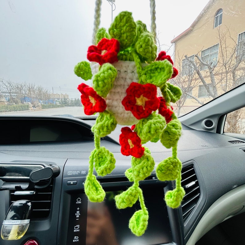 Cute Car Mirror Hanging bracketplant chlorophytum comosum with Red flower Interior Rear View Mirror Flower Car Accessories Crochet gift