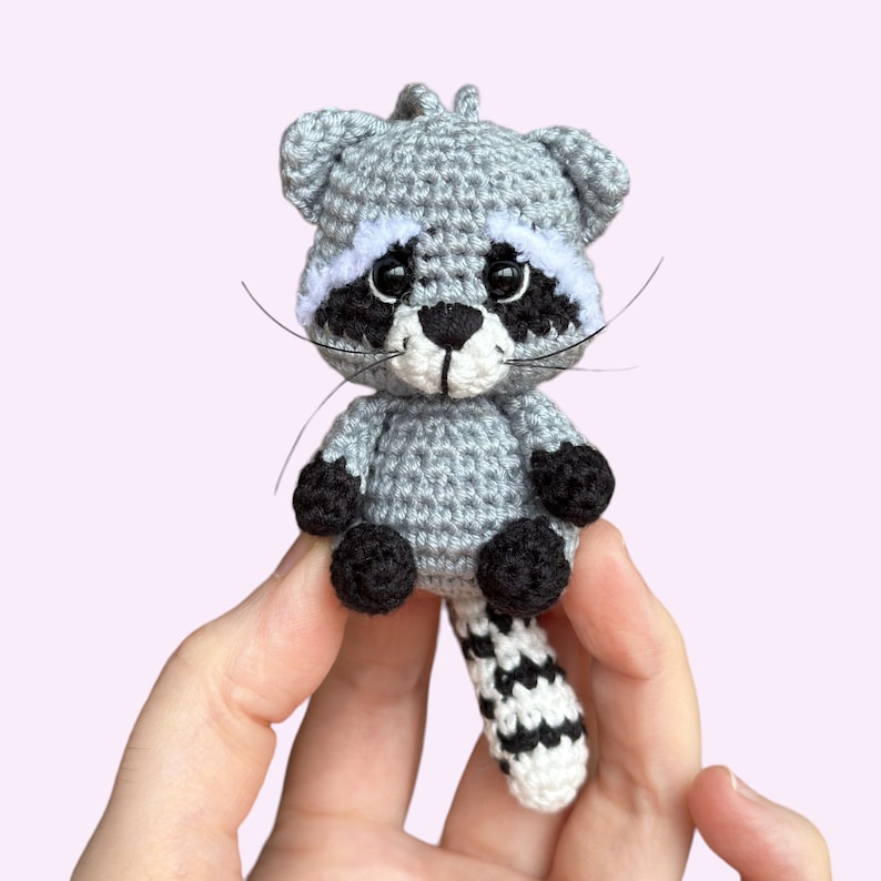 Crochet Raccoon Ornament Hanging Raccoon Plush Raccoon Stuffed Animal, Racoon Gift, Car Mirror Ornament, Handmade Gift Baby Raccoon Keychain