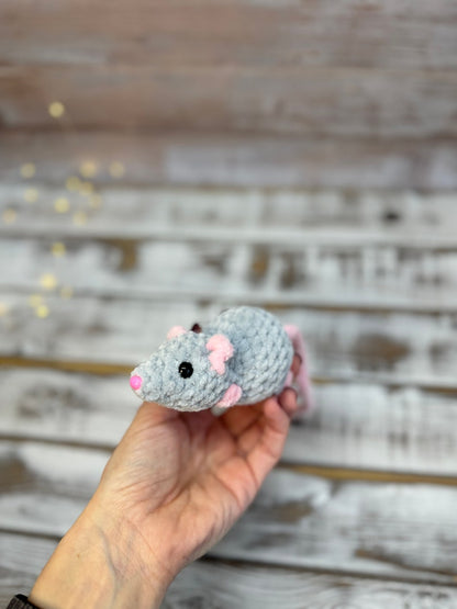 Car charms rear view mirror hanger Crochet mouse rat, bag charm mouse rat, prank car decor accessory, first car gift