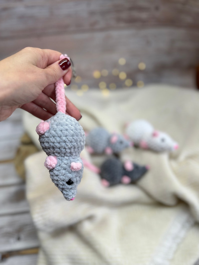 Car charms rear view mirror hanger Crochet mouse rat, bag charm mouse rat, prank car decor accessory, first car gift