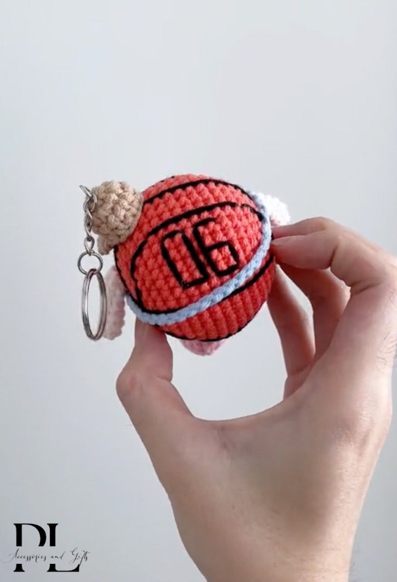 Personalized Crochet Basketball Keychain, Sport Ball Amigurumi, Basketball Plushie Toy, Basketball Team Gifts, Basketball Bag Tag