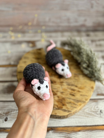 Car charms opossum rear view mirror hanger Crochet possum bag charm, prank toy, car decor accessory, first car gift
