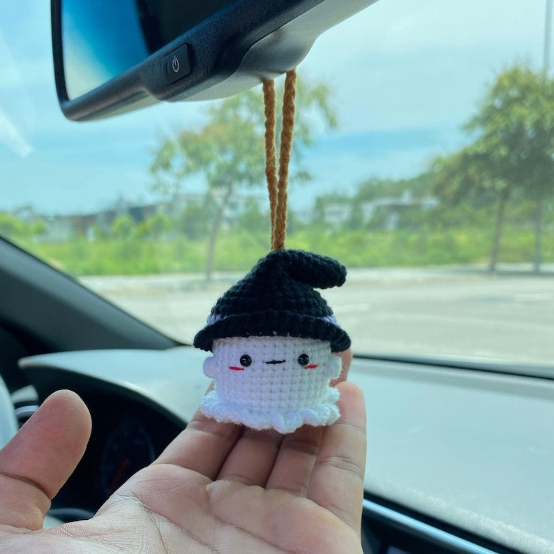 Crochet Cute Ghost Car Charm, Halloween Car Decor, Fall Car Ornaments, Gift Ornament For Halloween, Halloween Car Accessory
