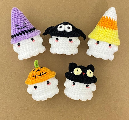 Handmade Crochet Amigurumi Mini Ghost With Bucket Hats Keychain, Cute Ghost Stuffed Plush Plushie, Fall Halloween Decor, Halloween Gifts