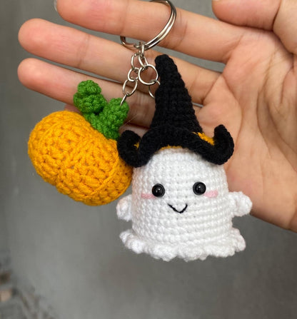 Crochet Ghost Witch Hat Pumpkin Keychain, Amigurumi Ghost Pumpkin, Ghost Pumpkin Plushie Toy Keychain, Halloween Decor, Halloween Gifts
