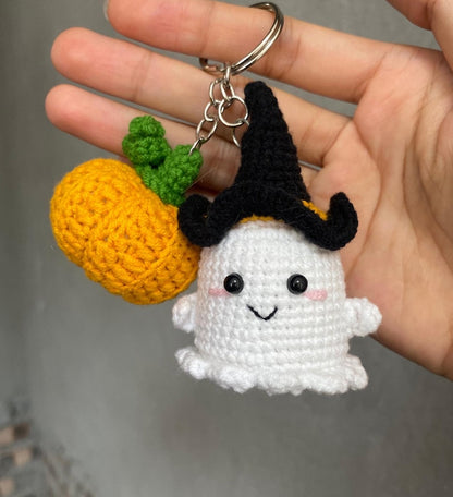 Crochet Ghost Witch Hat Pumpkin Keychain, Amigurumi Ghost Pumpkin, Ghost Pumpkin Plushie Toy Keychain, Halloween Decor, Halloween Gifts