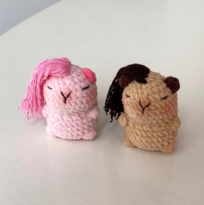 Crochet Capybara With Long Hair Keychain, Amigurumi Capybara, Crochet Funny Capybara Plush Toy Keychains, Mini Couple Capybara Cute Gifts