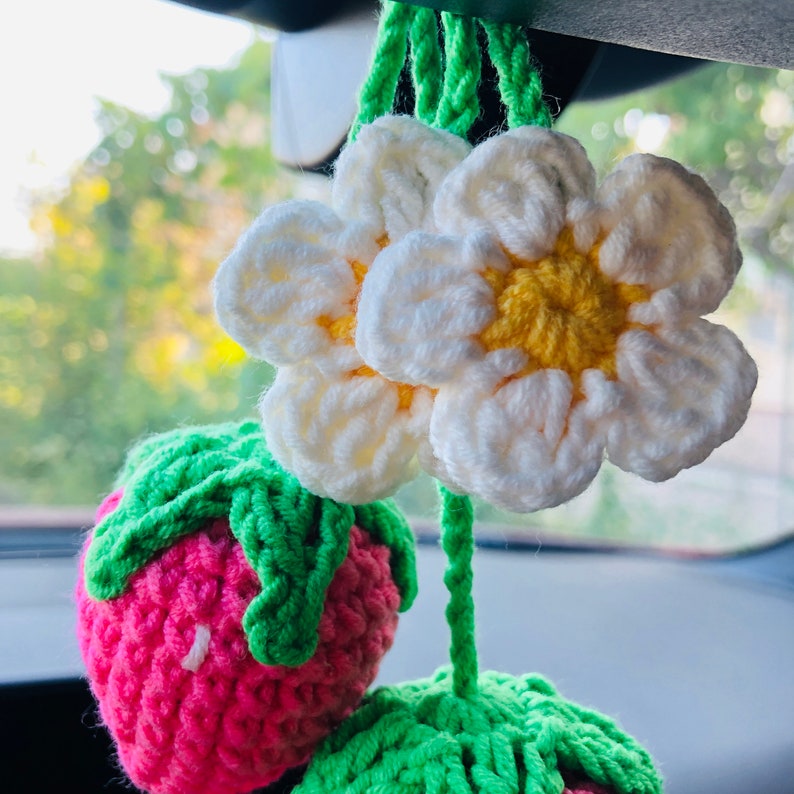 2pcs Cute Strawberry Flower Car Accessories Mirror Hanging Charm Fruit Decor Teens Interior Rear View Mirror for Women