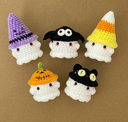 Handmade Crochet Amigurumi Mini Ghost With Bucket Hats Keychain, Cute Ghost Stuffed Plush Plushie, Fall Halloween Decor, Halloween Gifts