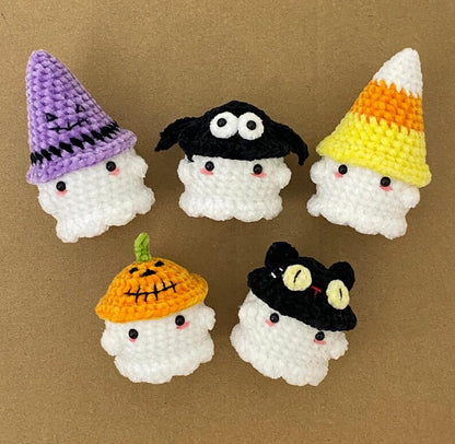 Handmade Crochet Amigurumi Mini Ghost With Bucket Hats Keychain, Cute Ghost Stuffed Plush Plushie, Fall Halloween Decor, Halloween Gifts