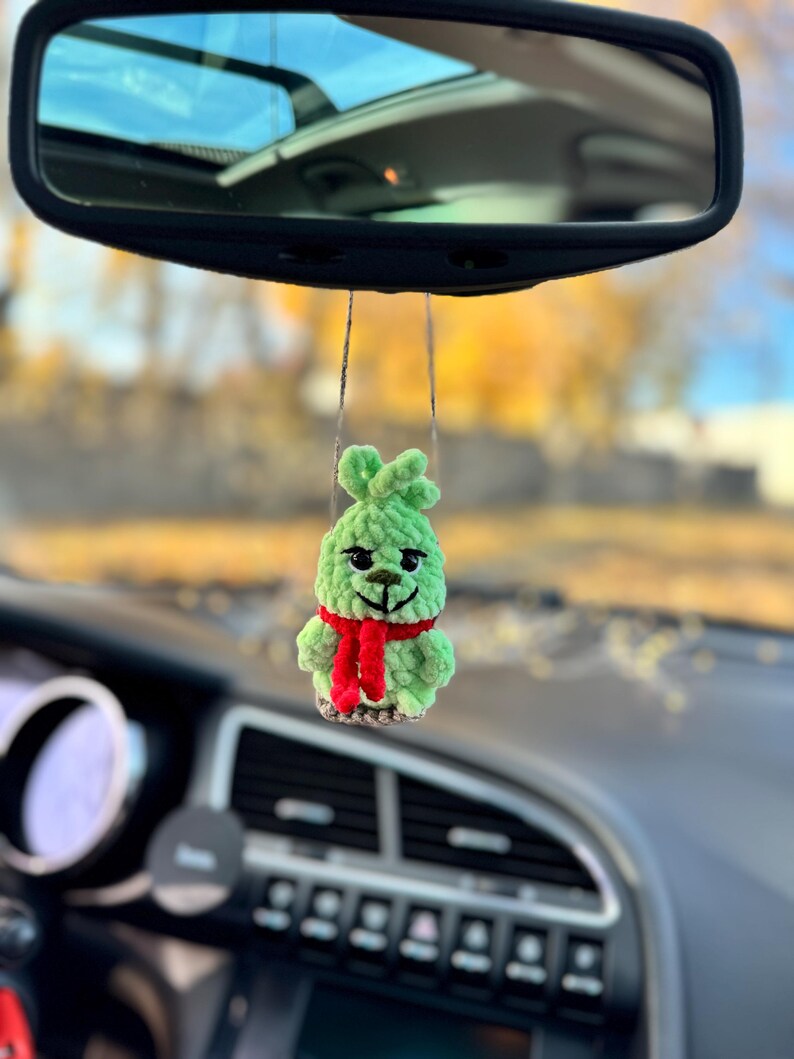 Christmas сar charm rear view mirror / Santa Claus Grinch Snowman Gingerbread man Deer crochet car hanger decor / Christmas gift